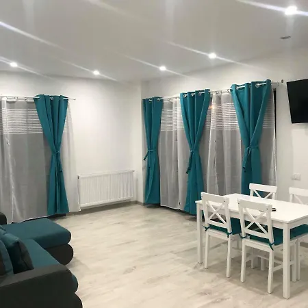 Wwa Apartman *
